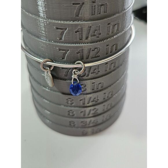 Juicy Couture silver tone bangle bracelet - Picture 6 of 9